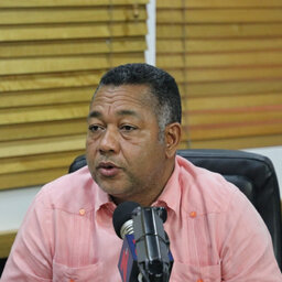 Alcalde de Boca Chica dice turismo recibió un “golpe demoledor” por informe de contaminación de playa