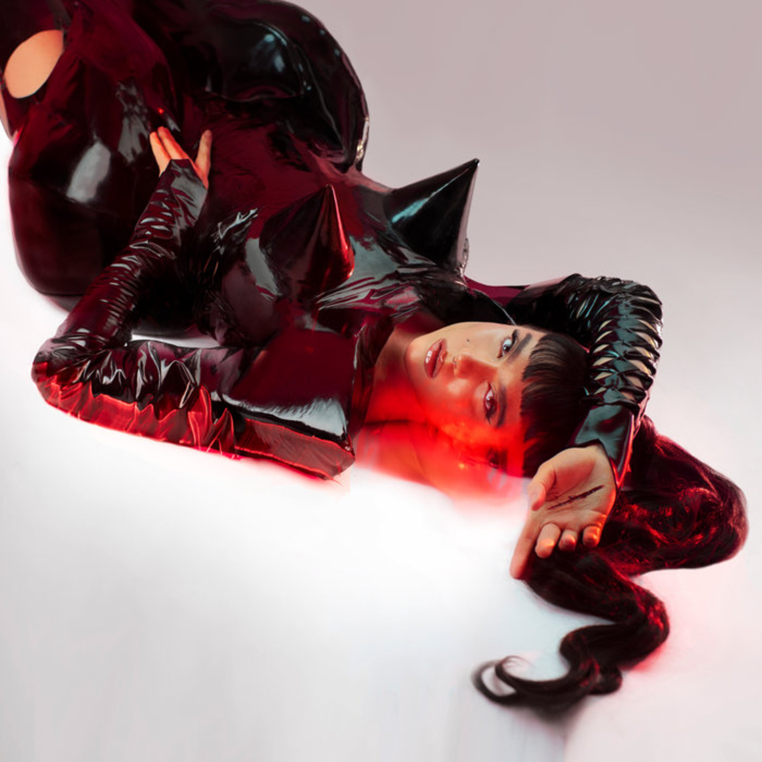FEE LION - Blood Sisters