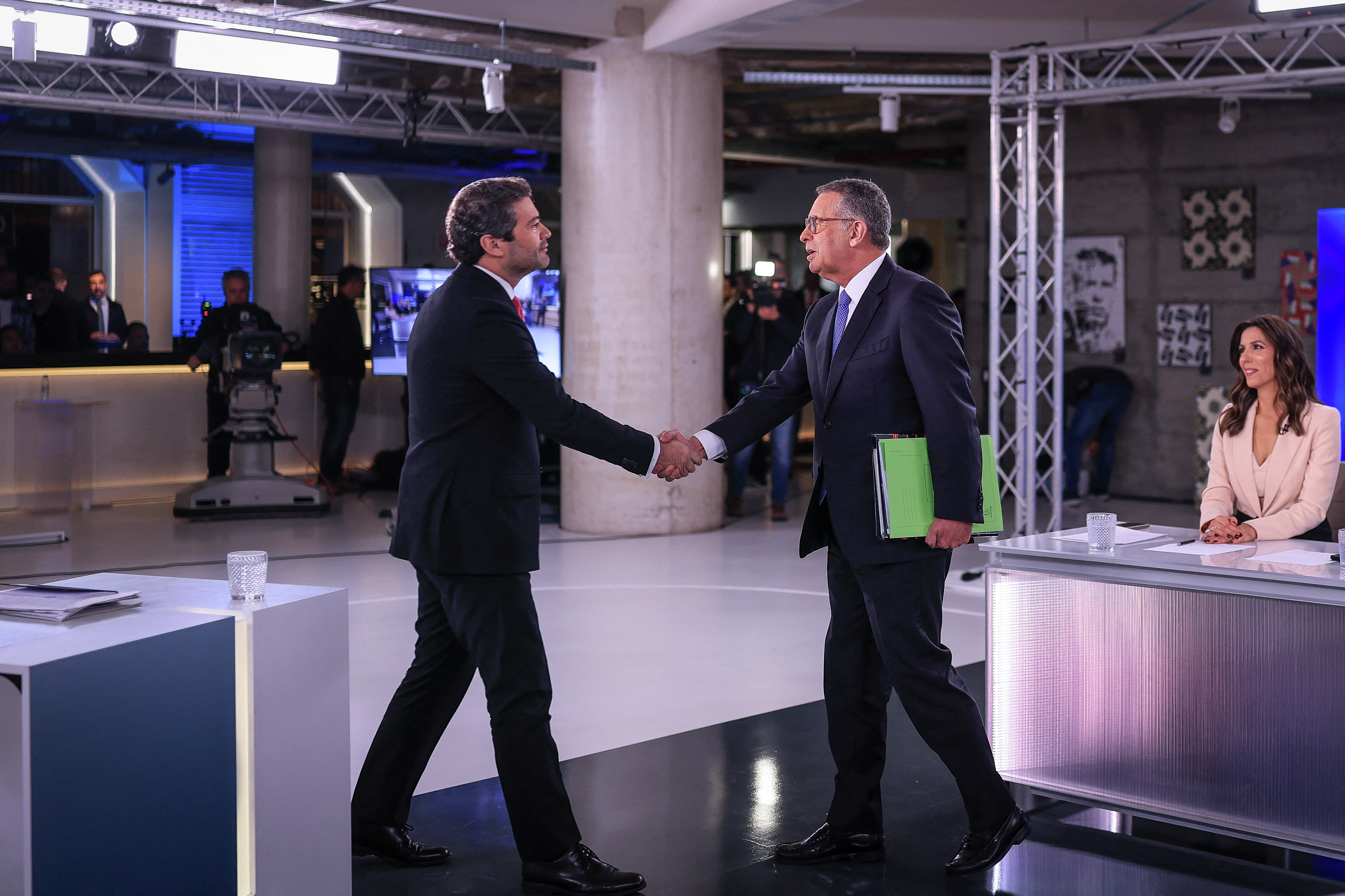 Las derechas dislocadas y otras claves de la segunda vuelta de las elecciones presidenciales en Portugal analizadas por los expertos