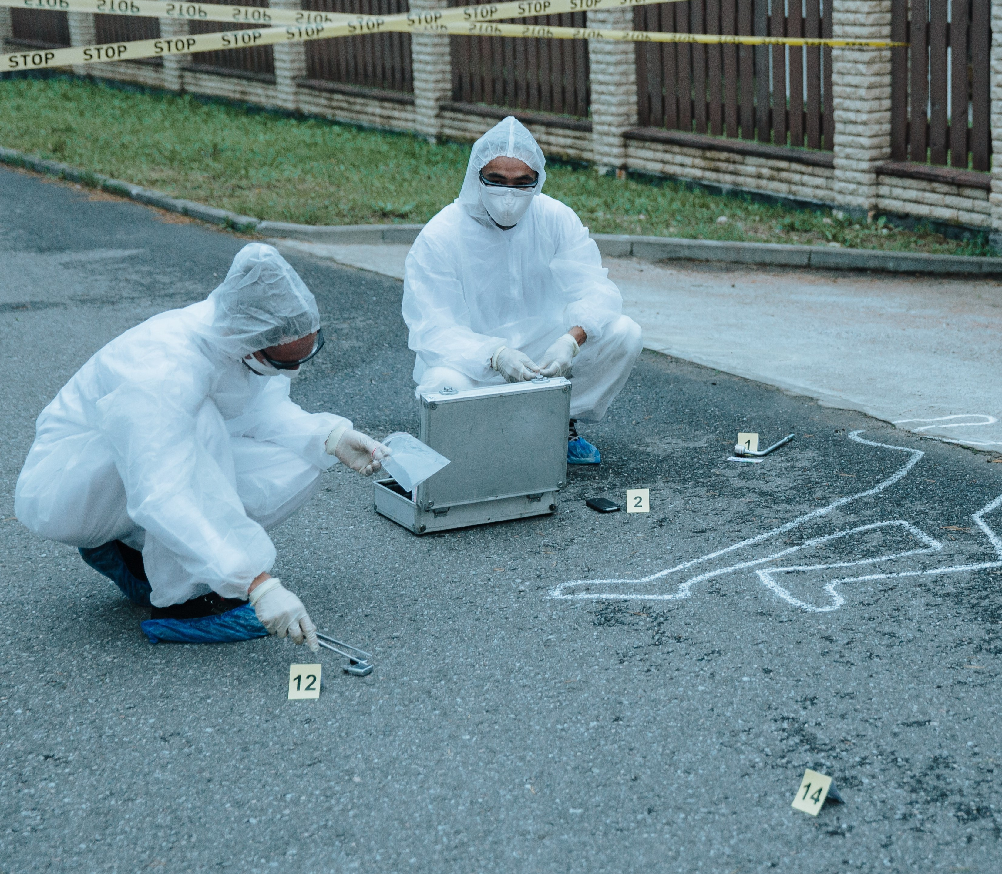 Cómo atrapar a un asesino a través del lenguaje