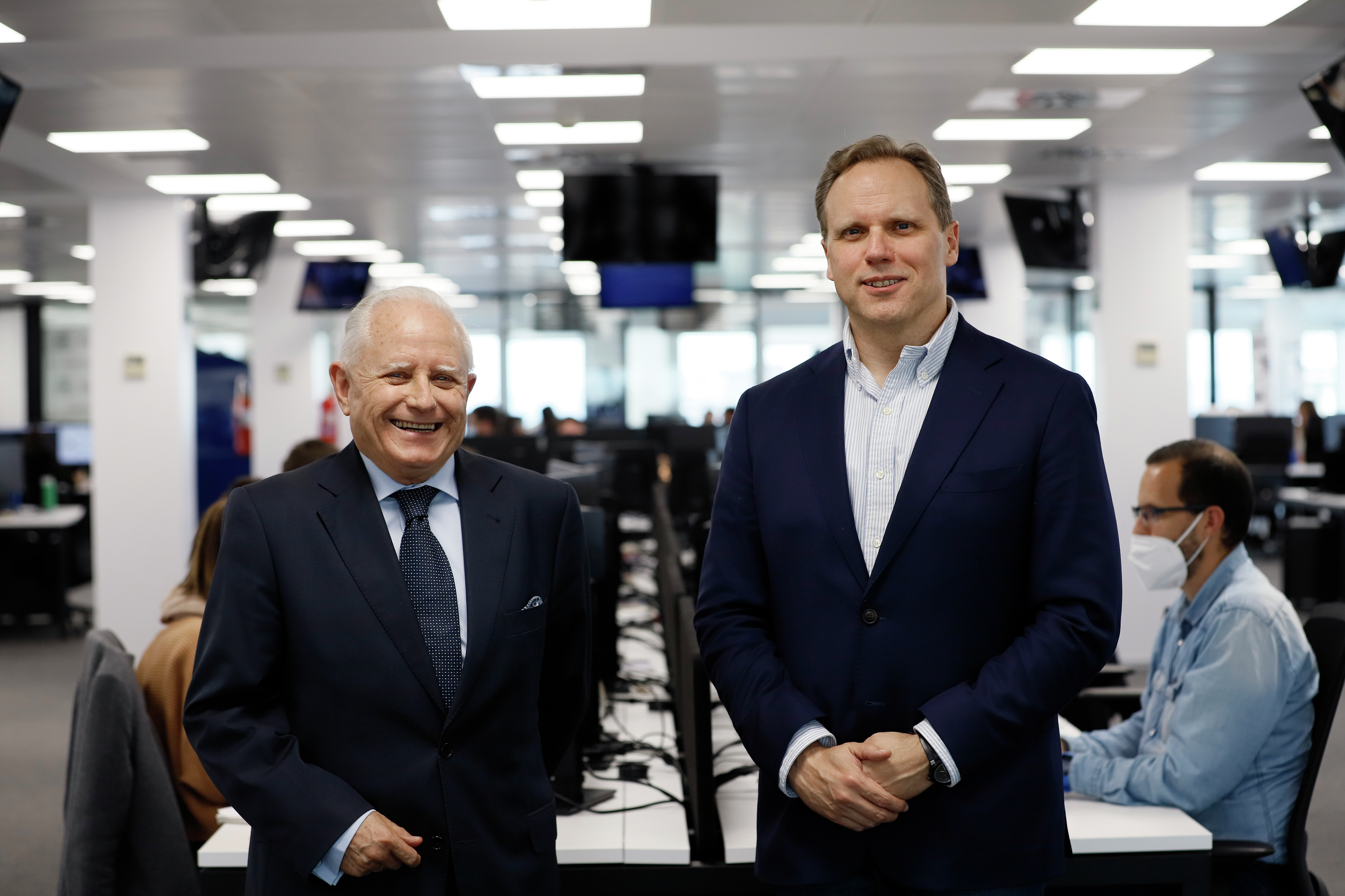 El retorno de La Caixa a Cataluña, con Daniel Lacalle y José Ramón Pin Arboledas 