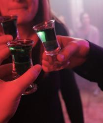 Breve retrato del alcoholismo: enfermedad y tratamiento