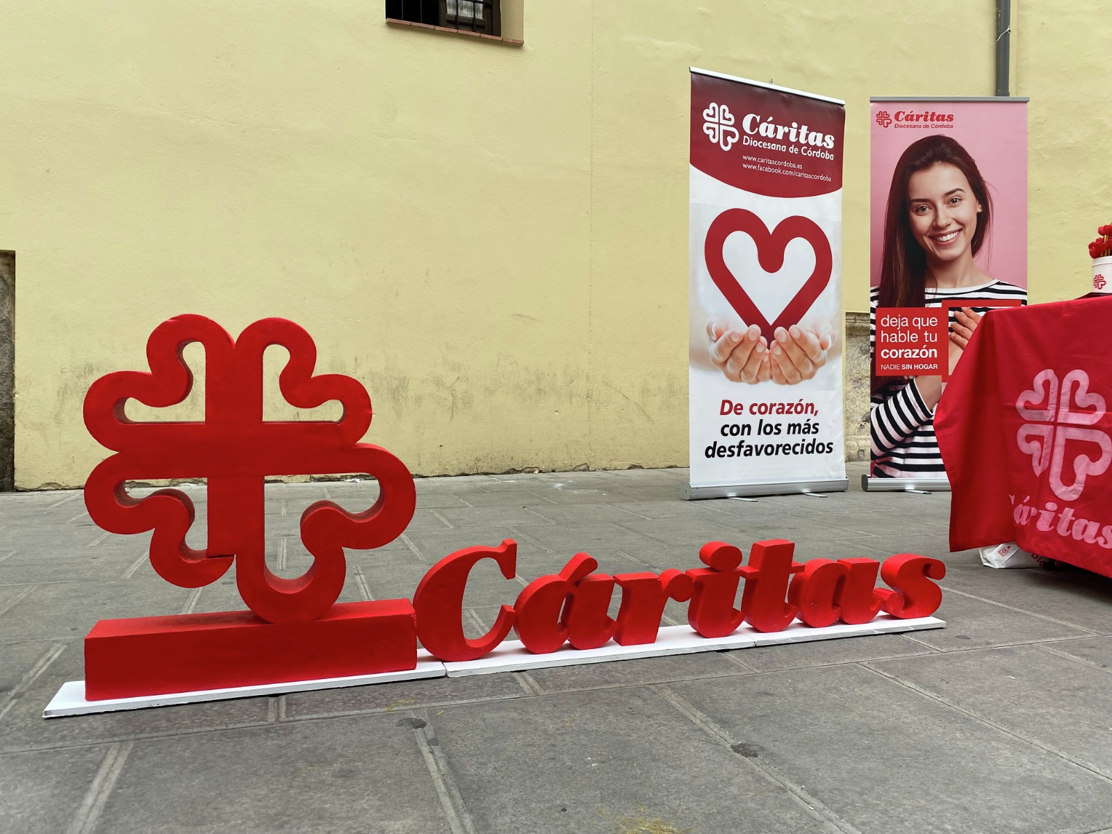 Voluntarios de Cáritas en Córdoba: voces de la esperanza