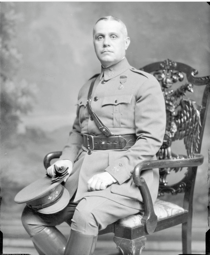 La gesta de Saro y su efigie en Alhucemas para la Historia