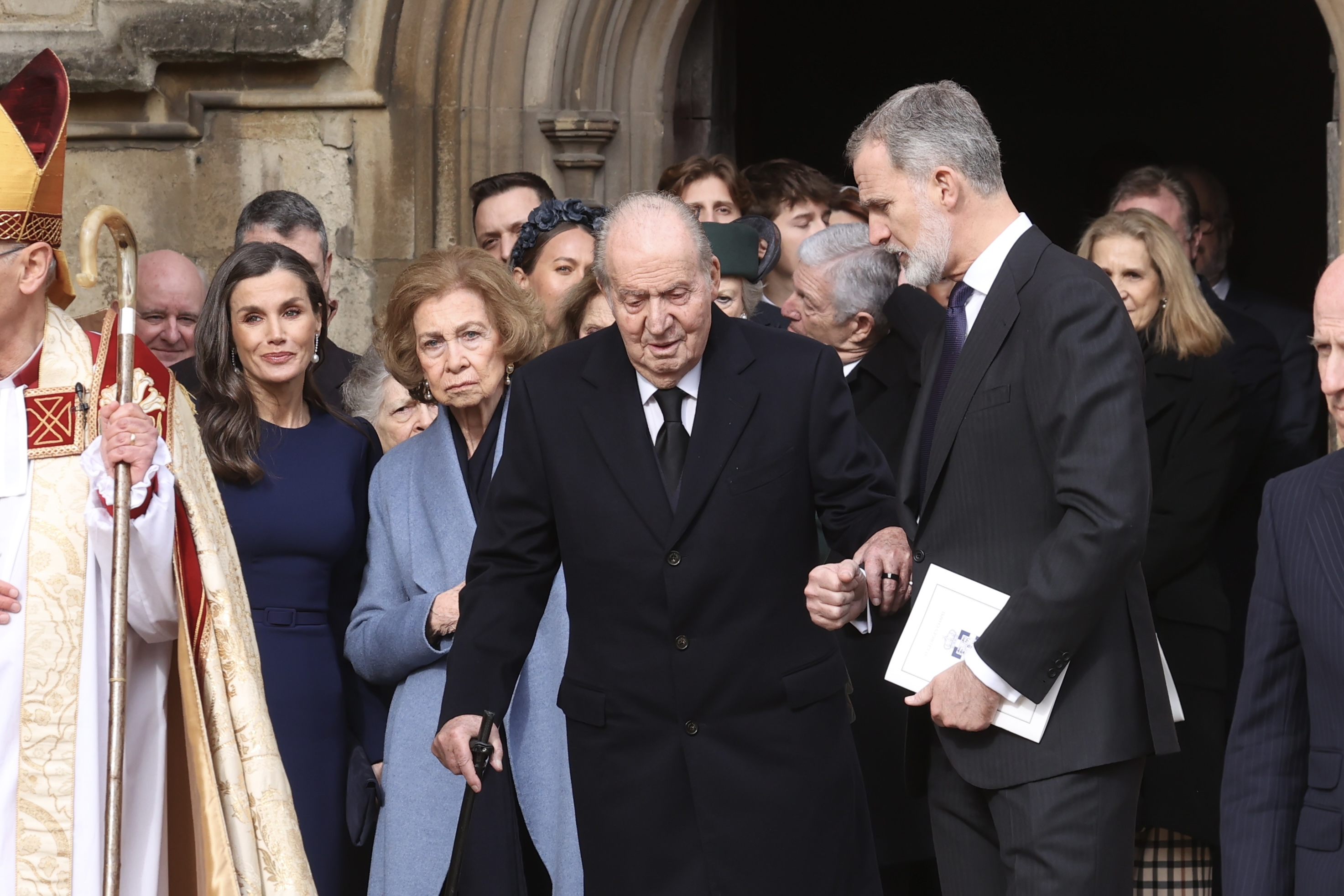El reencuentro del rey Felipe VI con el rey emérito en Las Claves del Día de El Debate