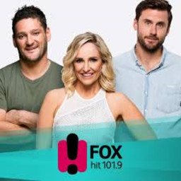 Fox FM Breakfast - Fifi Box 8 17 am - Phoner - I am enough (set up)