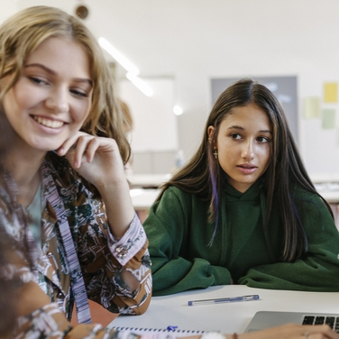 What learning a second language does to your first language