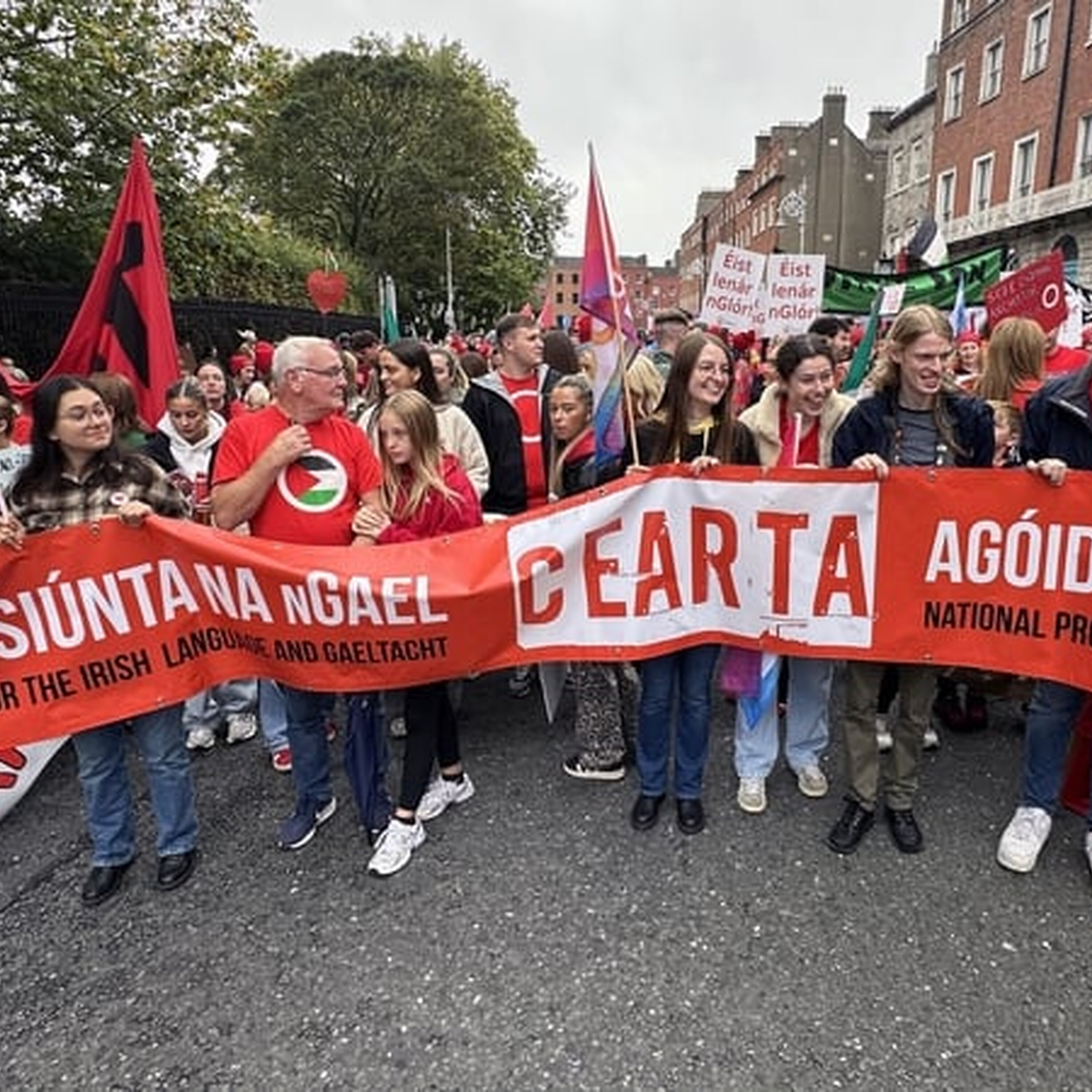 Cad é an scéal leis an nGaeilge? Cad é an scéal leis an nGaeilge?