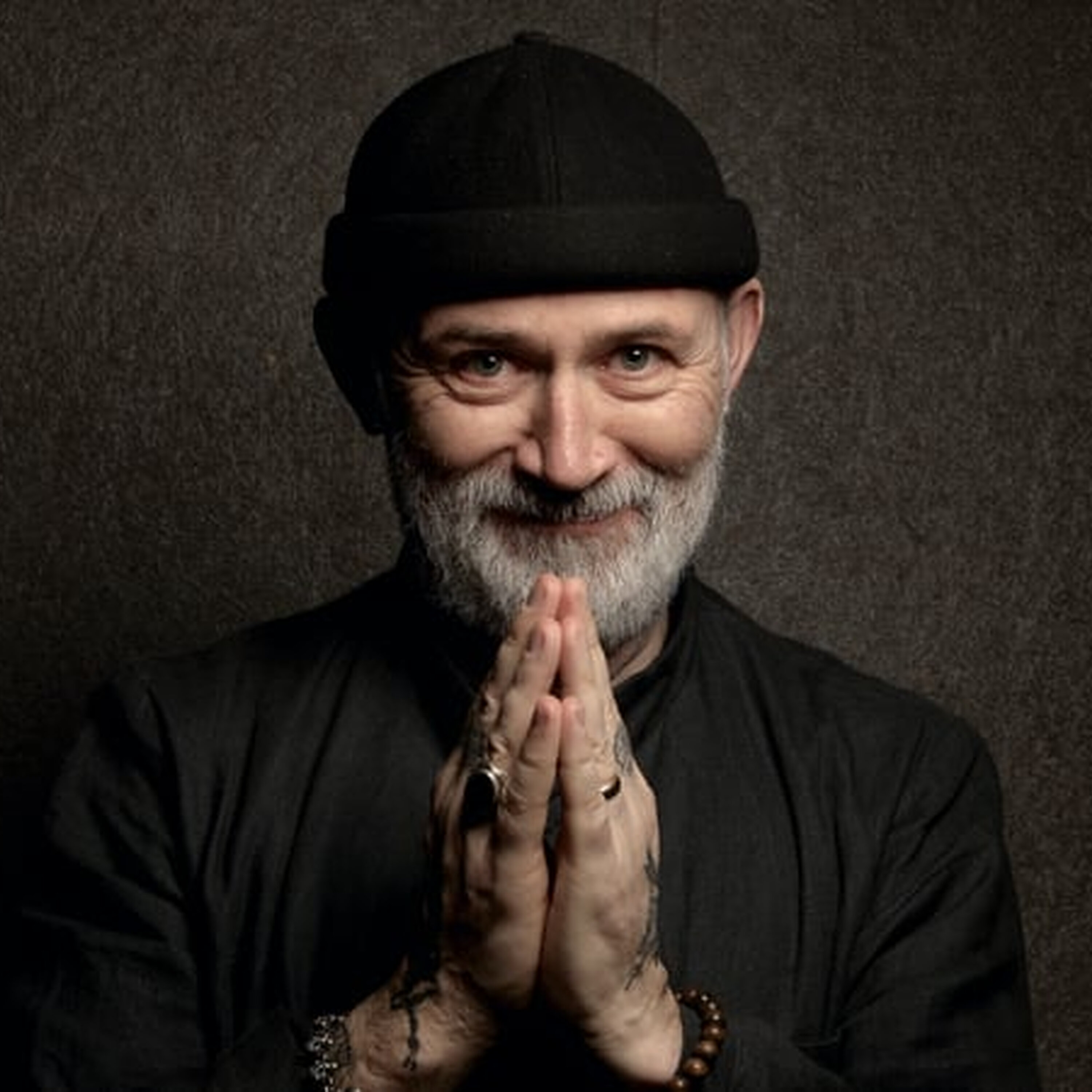 Tommy Tiernan - “My wife and I make love at midnight each Christmas Eve” Tommy Tiernan - “My wife and I make love at midnight each Christmas Eve”