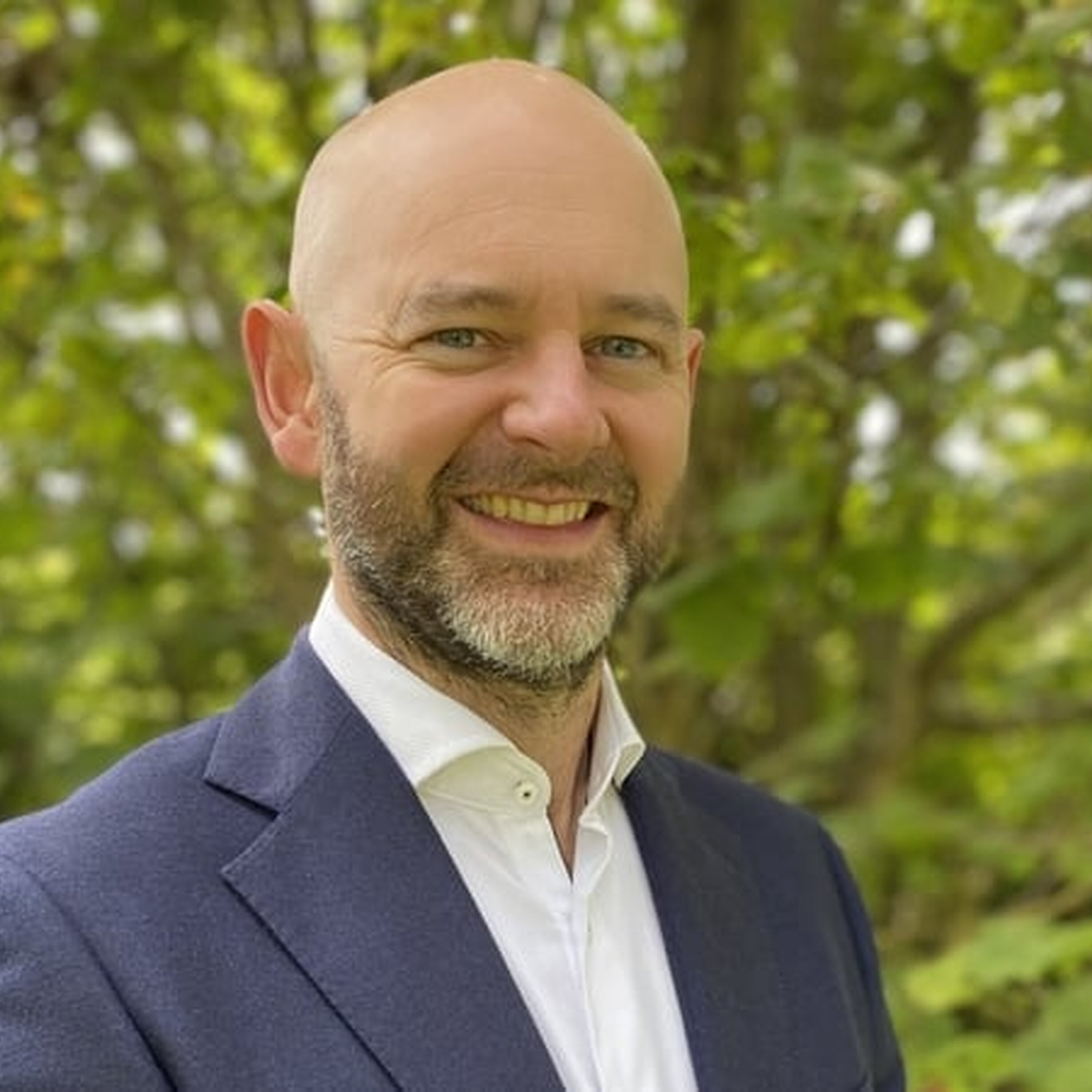 Cuan Ó Seireadáin : Eagraí Polaitiúil RnaG. Cuan Ó Seireadáin : Eagraí Polaitiúil RnaG.