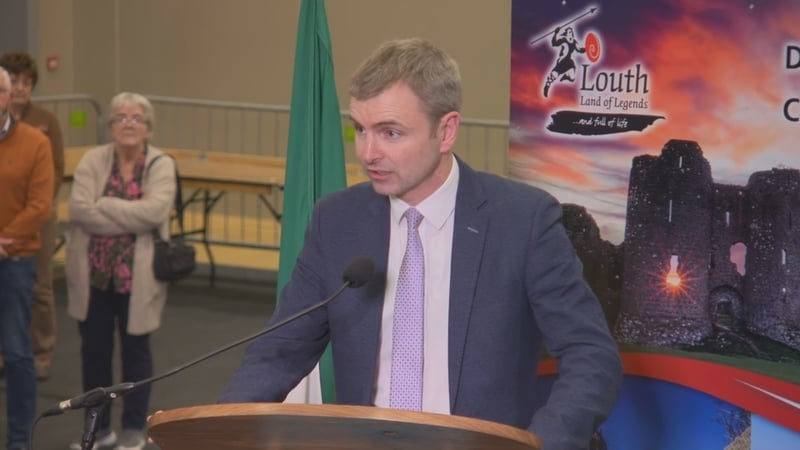 Ruairí Ó Murchú : TD SF i gContae Lú.