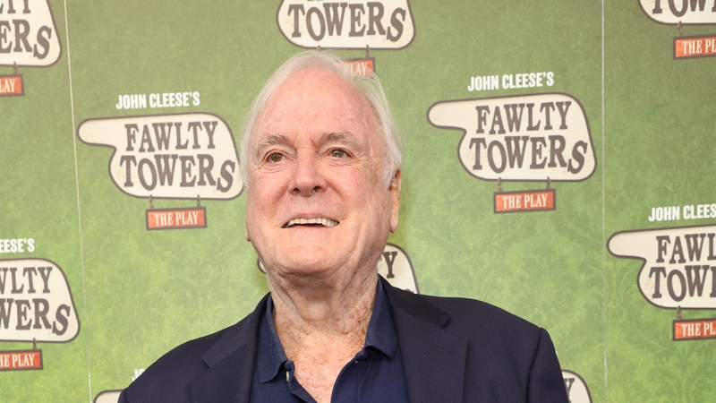 John Cleese - Fawlty Towers