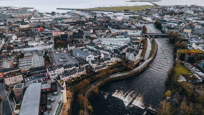 The Art Bringing Galway to a Standstill