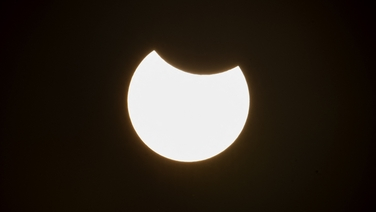 Dr Niamh Shaw - Solar Eclipse episode artwork