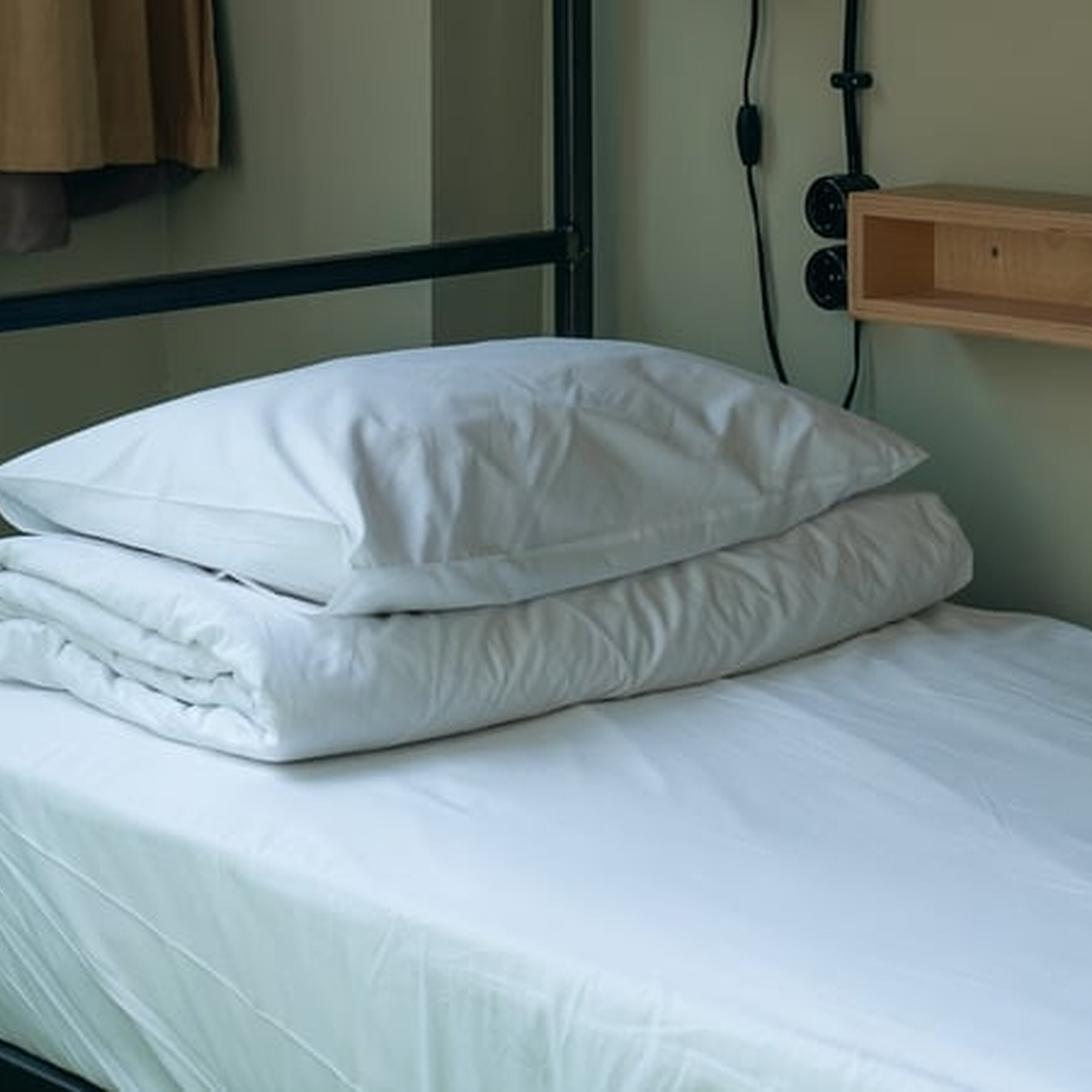 Asylum seekers may pay up to 40% of income for accommodation under plan Asylum seekers may pay up to 40% of income for accommodation under plan