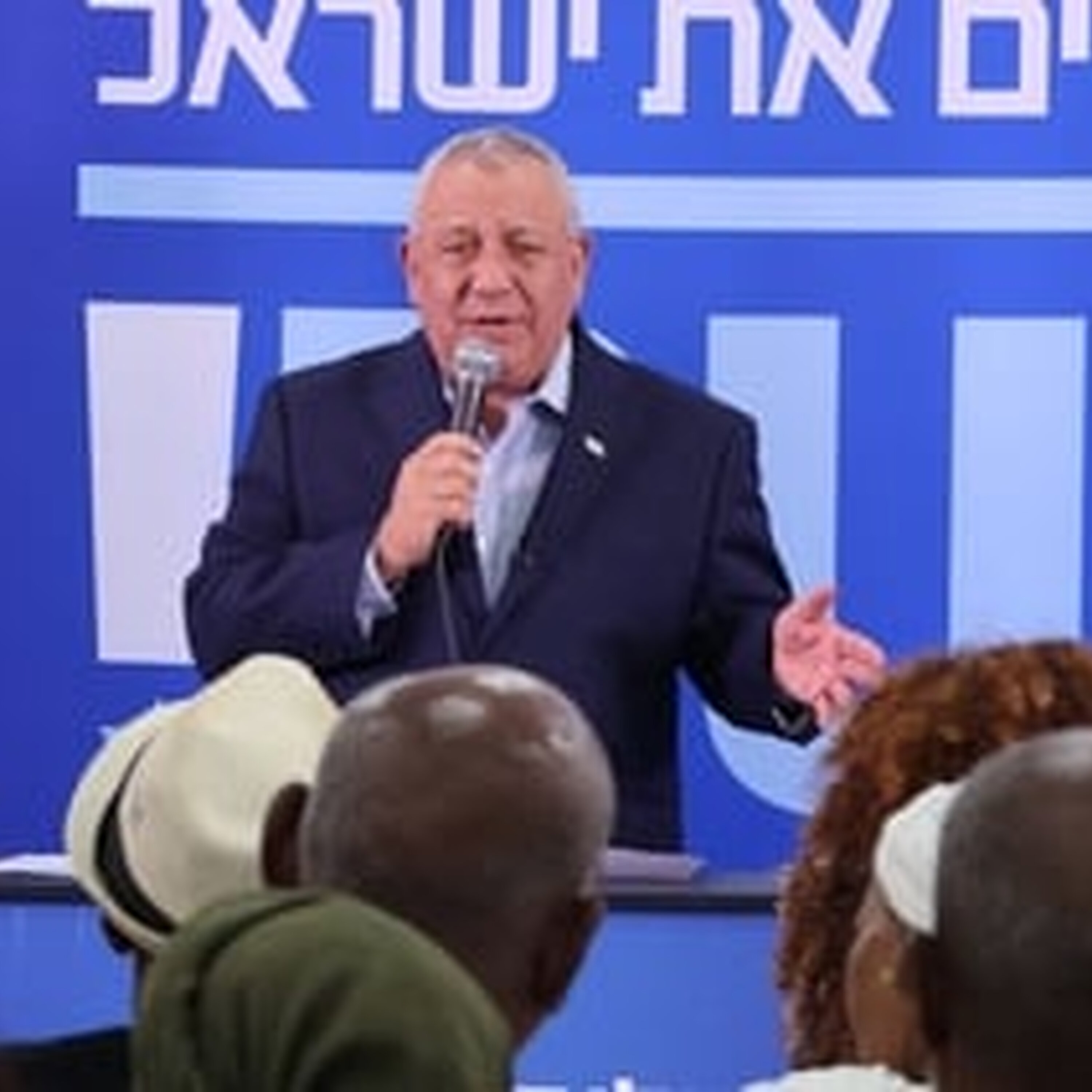 Gadi Eisenkot - Israel's 'not Netanyahu' candidate