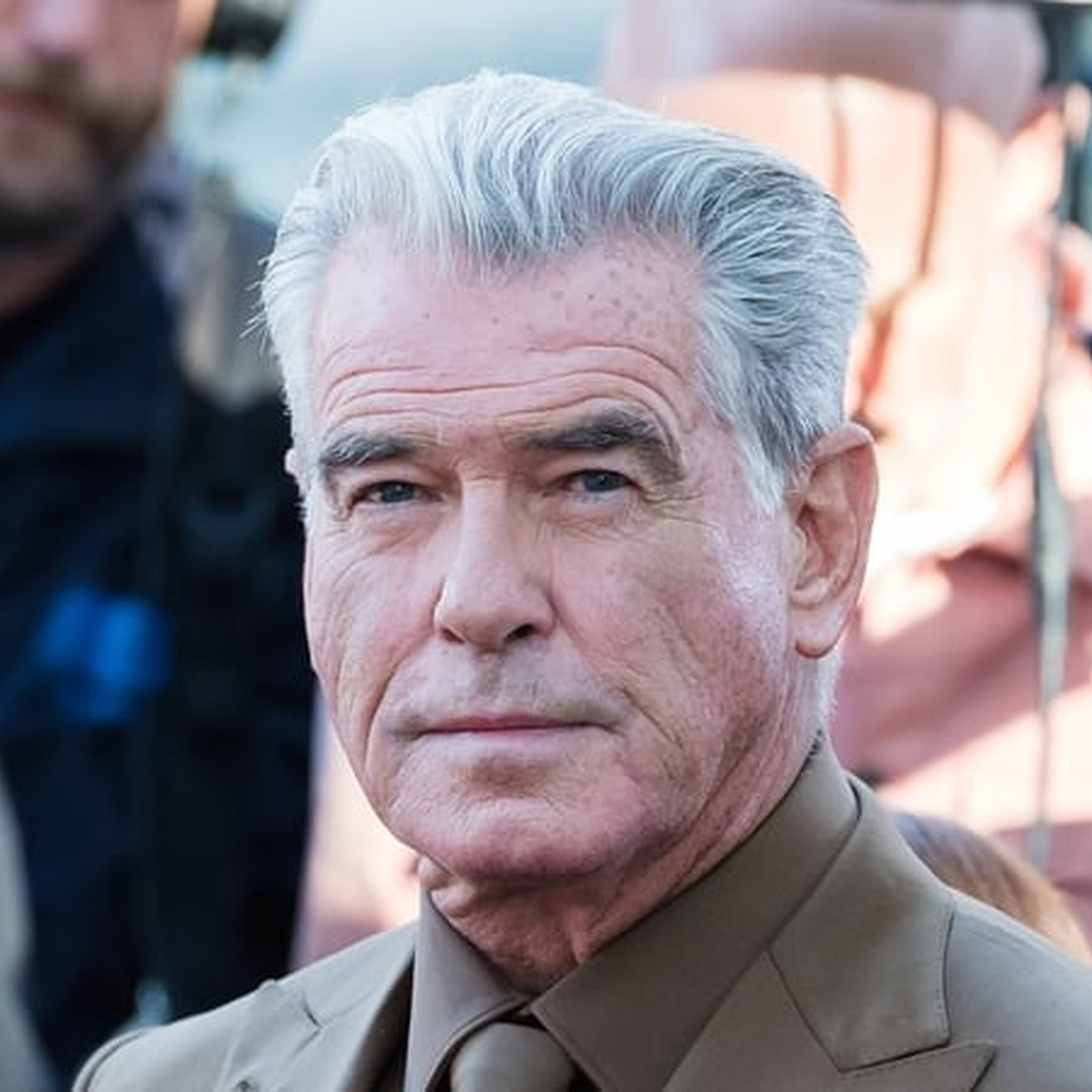 Pierce Brosnan says he could 'entertain' playing a retired spy in James Bond Pierce Brosnan says he could 'entertain' playing a retired spy in James Bond