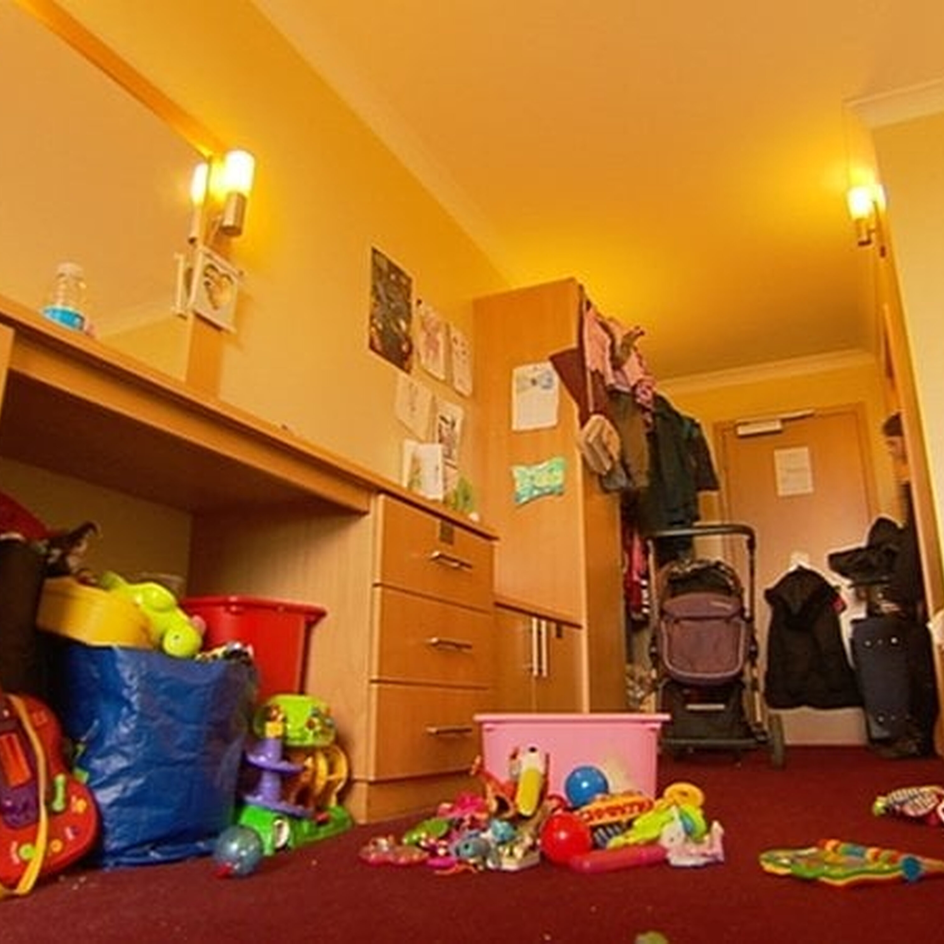 Living in emergency accommodation with children