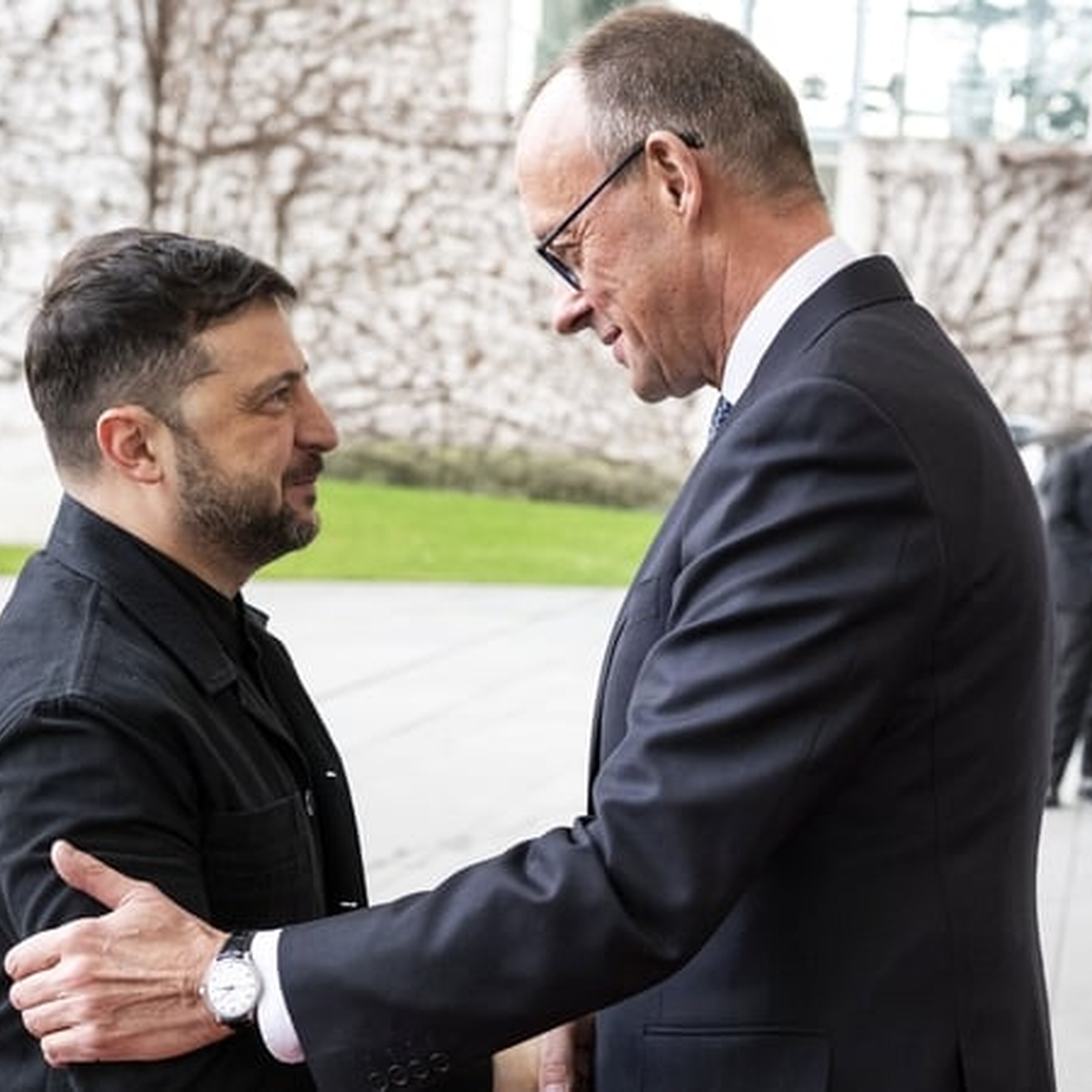 Zelensky meets US envoys in Berlin for talks on ending Ukraine war Zelensky meets US envoys in Berlin for talks on ending Ukraine war