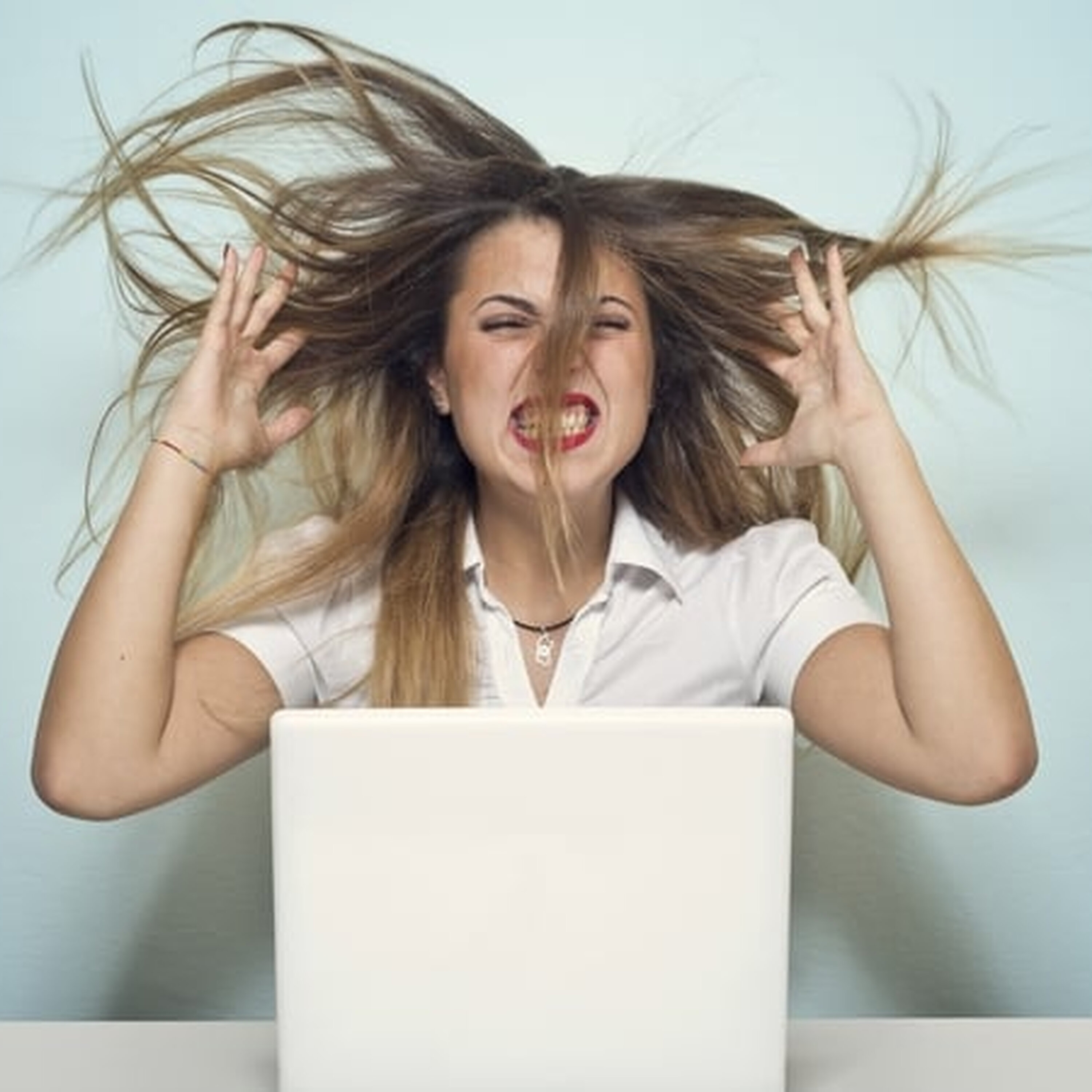 ‘Rage-baiting’ - Oxford word of the Year ‘Rage-baiting’ - Oxford word of the Year