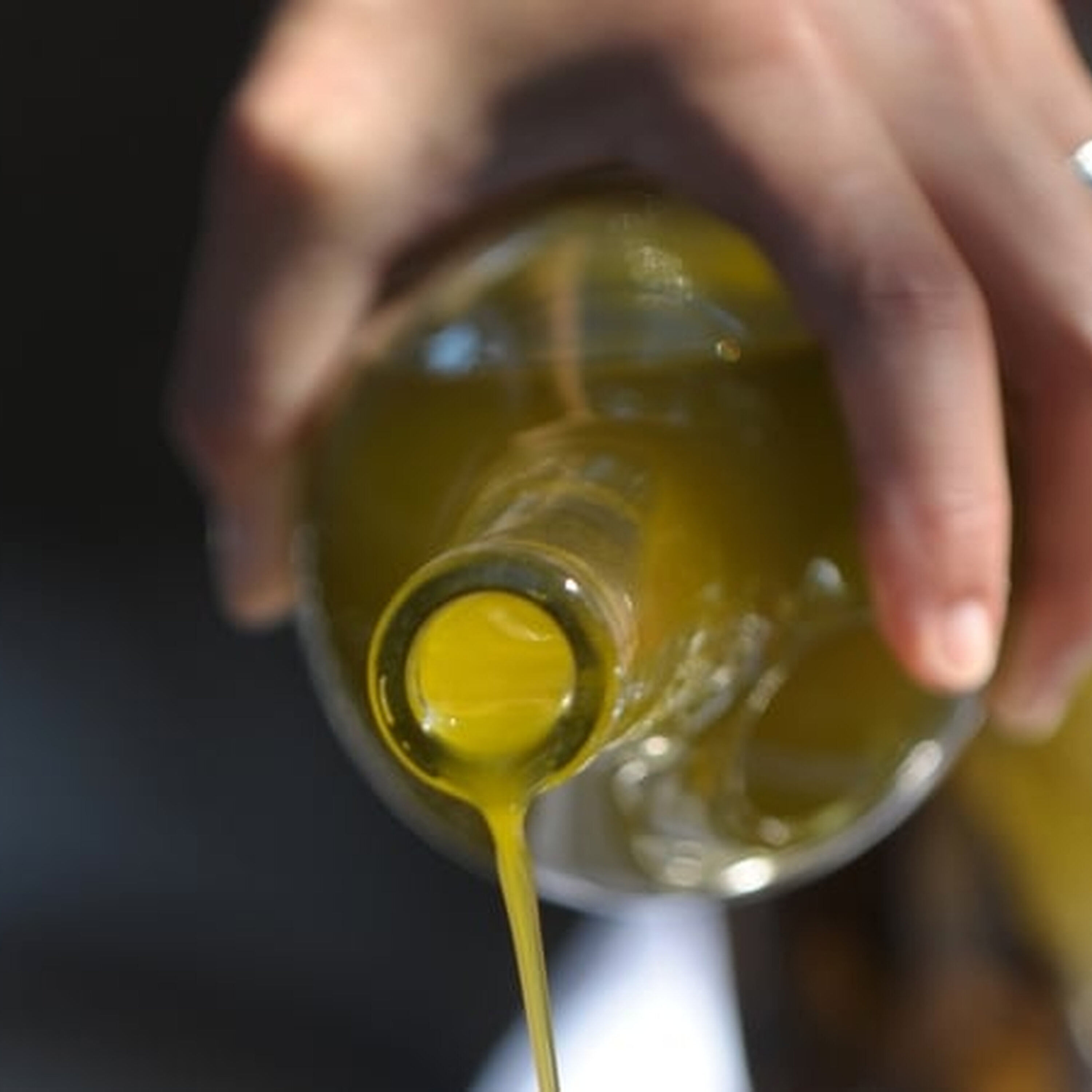 The danger of putting fats and oils down drains The danger of putting fats and oils down drains