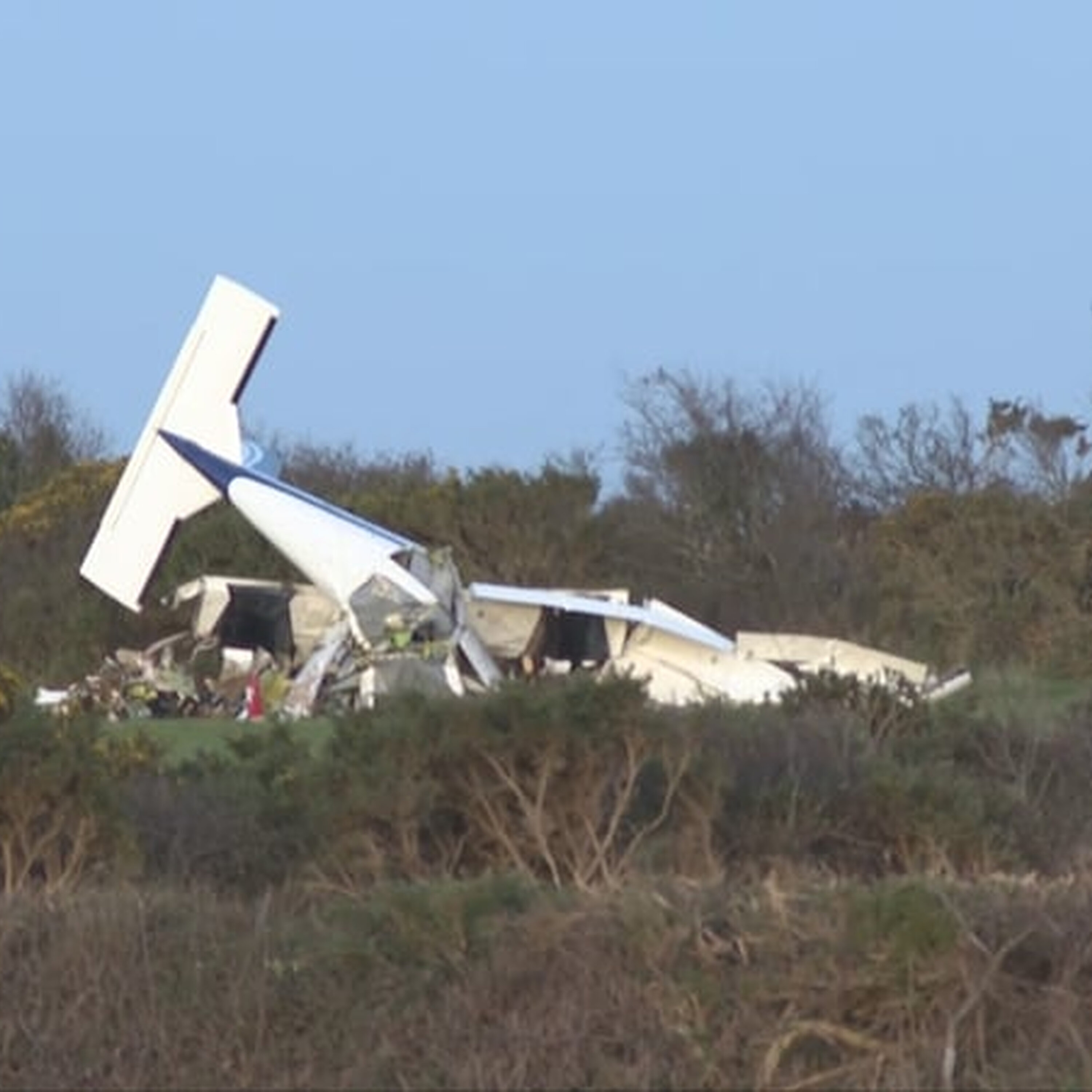 One killed in small aircraft crash in Co Waterford One killed in small aircraft crash in Co Waterford