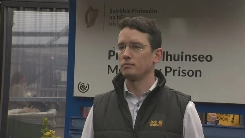 Enoch Burke arrest ordered