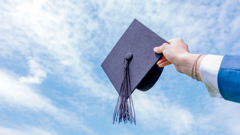 Mei Lin receives honorary doctorate