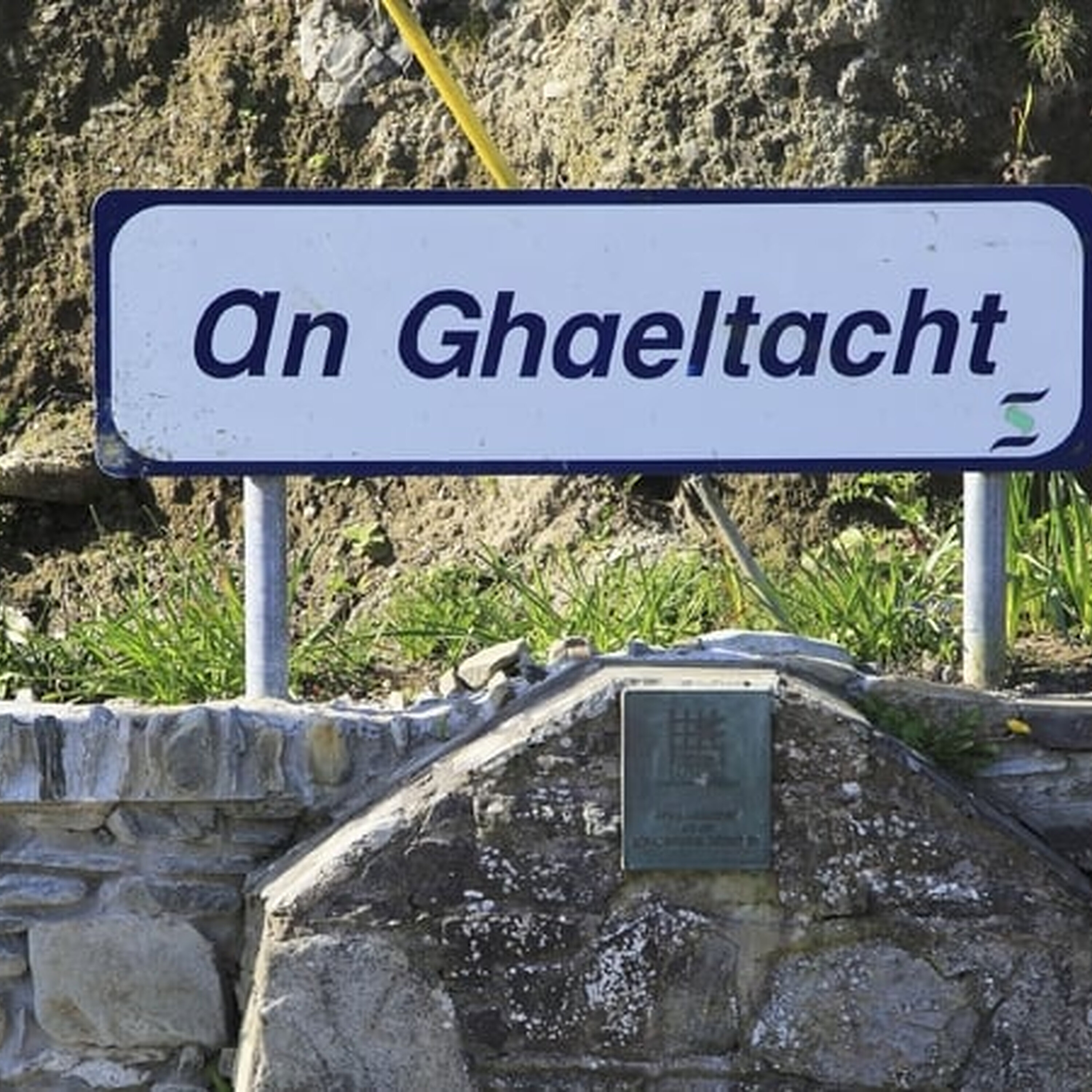 Tús Áite: Leathnú na Gaeltachta?