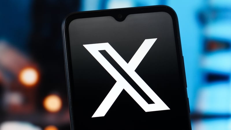 Tús Áite: Niamh Smyth le bualadh le ionadaithe ó X