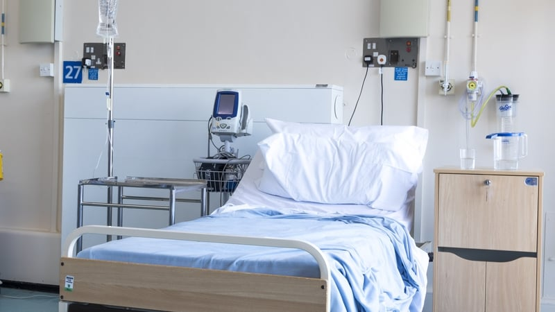 Will HSE recruitment pause have an impact on patient services?