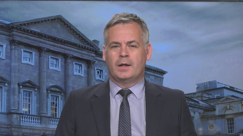 An Teachta Dála Piaras Ó Dochartaigh.