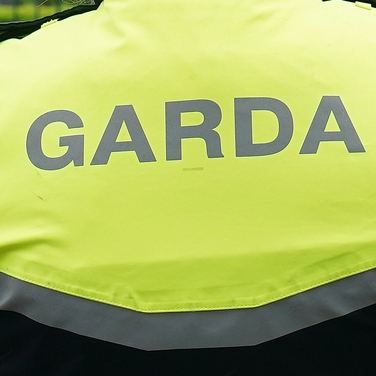 An Garda Siobhán Ní Chathmhaoil. episode artwork