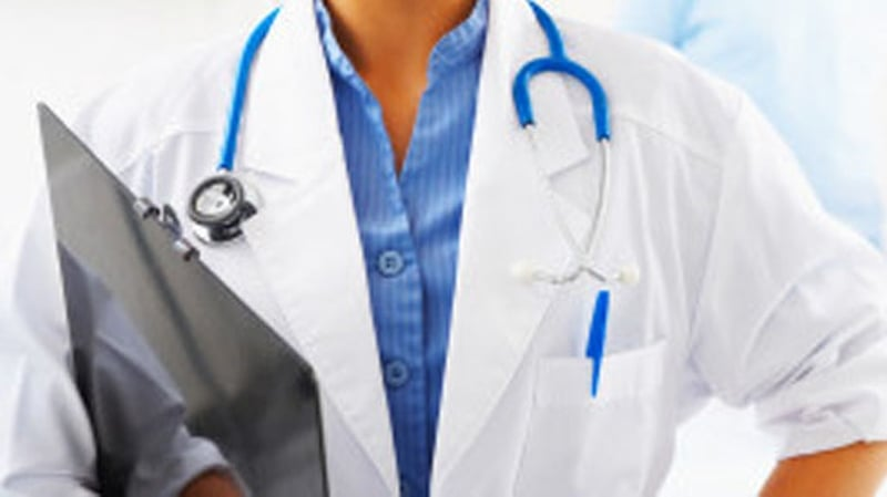 An Dochtúir Teaghlaigh Tony Delap, Íoclann An Bhun Bhig.