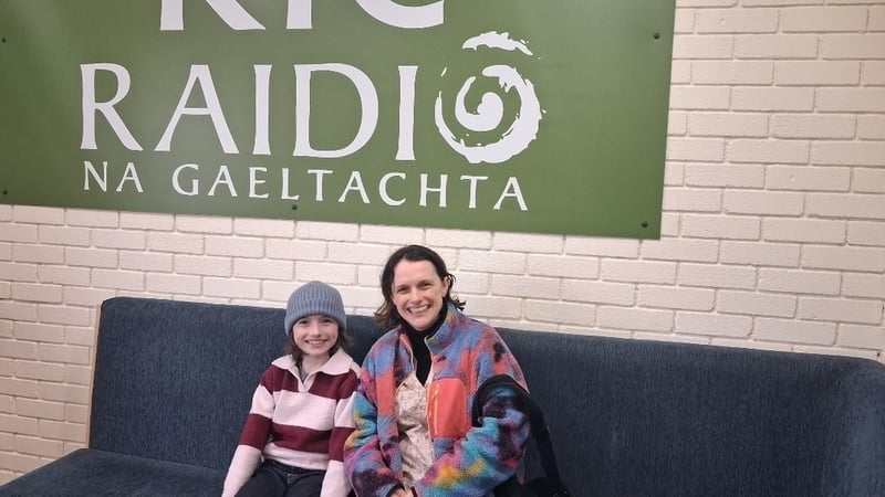 Daithí ó Haragáin agus Úna Ní Bhriain.