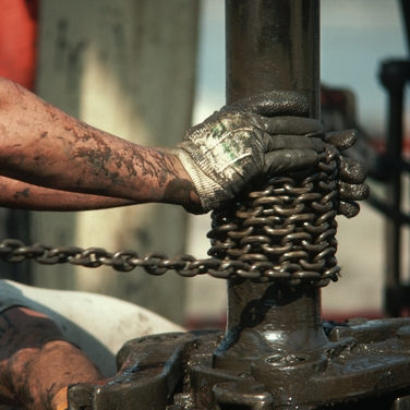 Brent crude rises above $100 a barrel as Middle East conflict escalates