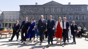 Na bearta cáinfháisnéise a bheas á gcur chun cinn ag Fine Gael inniu. episode artwork