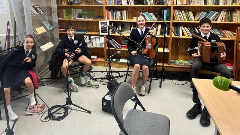 Ruadhán Ó hAnnaidh, Iseult Ní Annaidh, Senán Ó hAnnaidh, Aifric Ní Annaidh