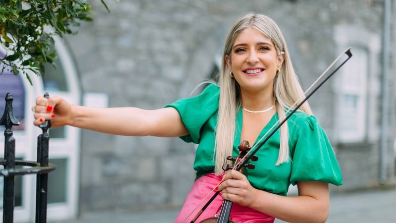 Doireann Ní Ghlacáin