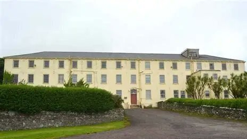 Breandán Mac Gearailt, Roibeard Ó Brosnacháin, Micheál Ó Coileáin