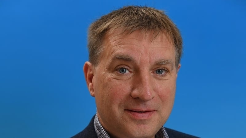 An Cllr. Roibeard Ó Brosnacháin