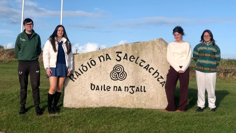 Louise Ní Chiobháin, Caoimhe Ní Chiobháin, Konrad Kopec agus Saoirse Beth Cluamháin Ní Shlatara