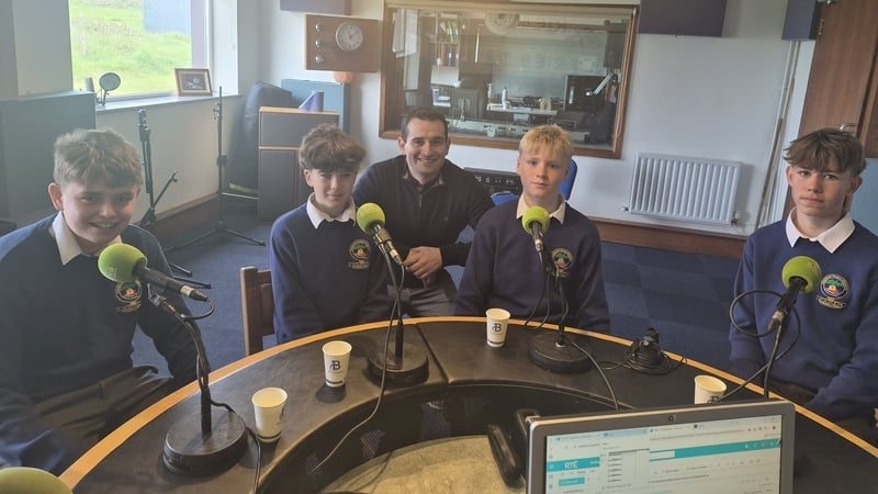 Colm Ó Luing, Tommy Ó Suilleabháin, Sonaí Mac a'tSithigh, Conal Ó Beaglaoich agus Fergal Ó Corcoráin