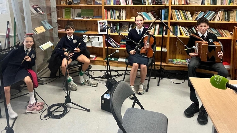 Ruadhán Ó hAnnaidh, Iseult Ní Annaidh, Senán Ó hAnnaidh, Aifric Ní Annaidh