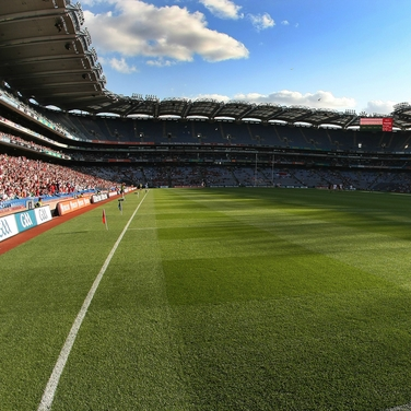 Tomás Ó hAiniféin, Aodán Mac Gearailt