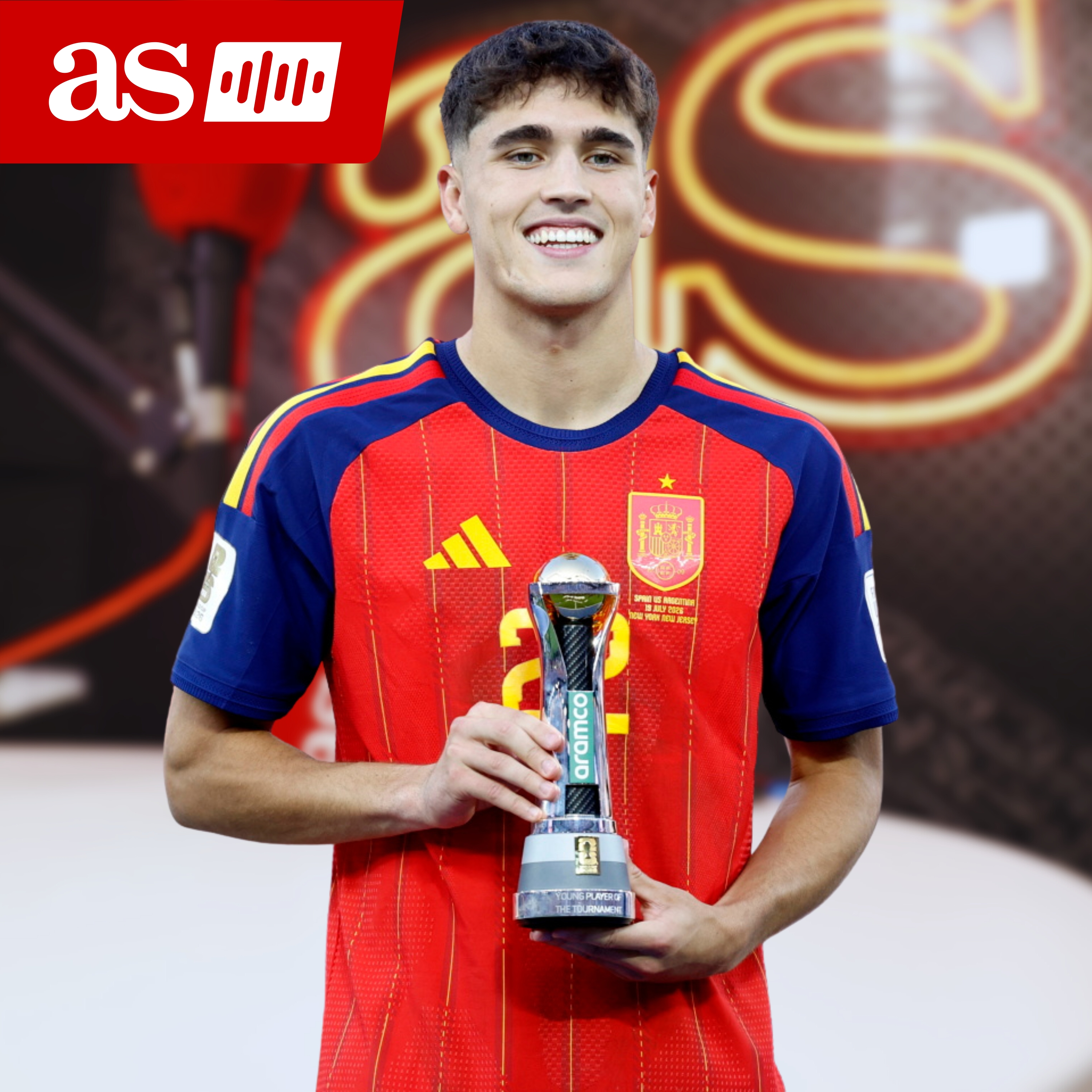 Imagen de PAU CUBARSÍ, ENTREVISTA a las puertas del FRANCIA vs. ESPAÑA de SEMIFINALES del Mundial 2026