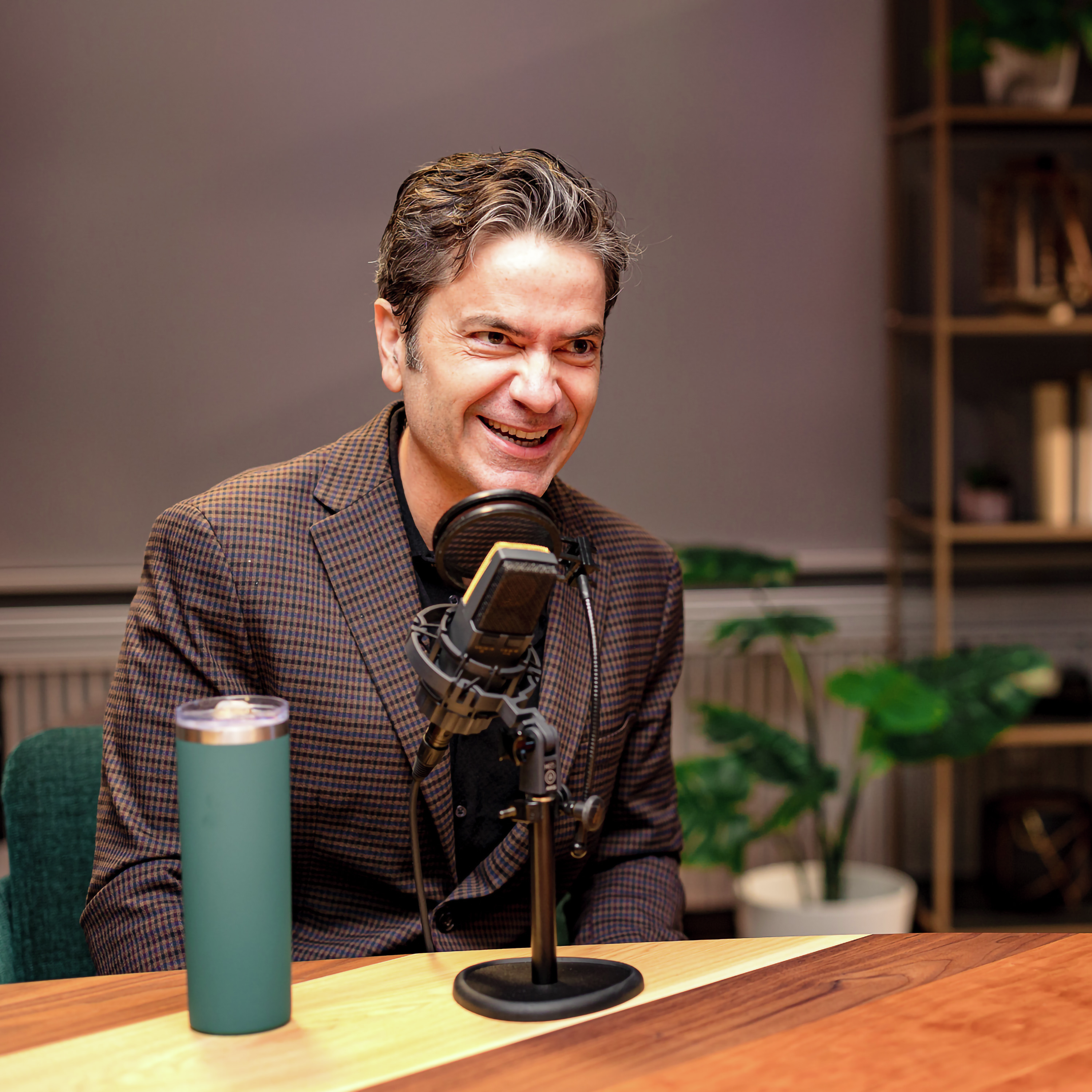 cover of episode Redefining Masculinity for the Modern Man - Brant Hansen