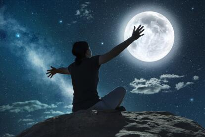 ¿Cómo vivir la última luna del 2022? episode artwork