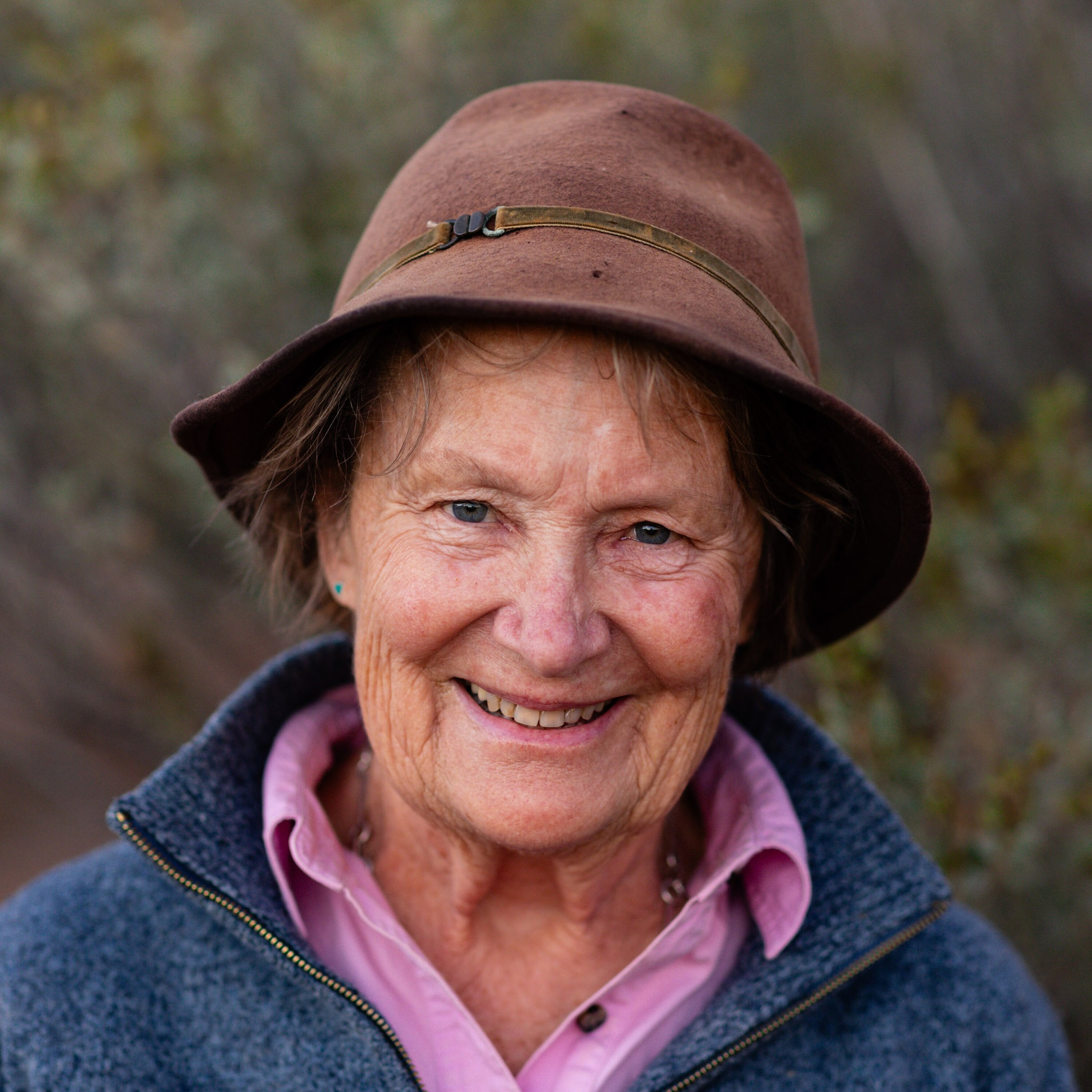 Meg Officer - An everlasting love of the Murchison