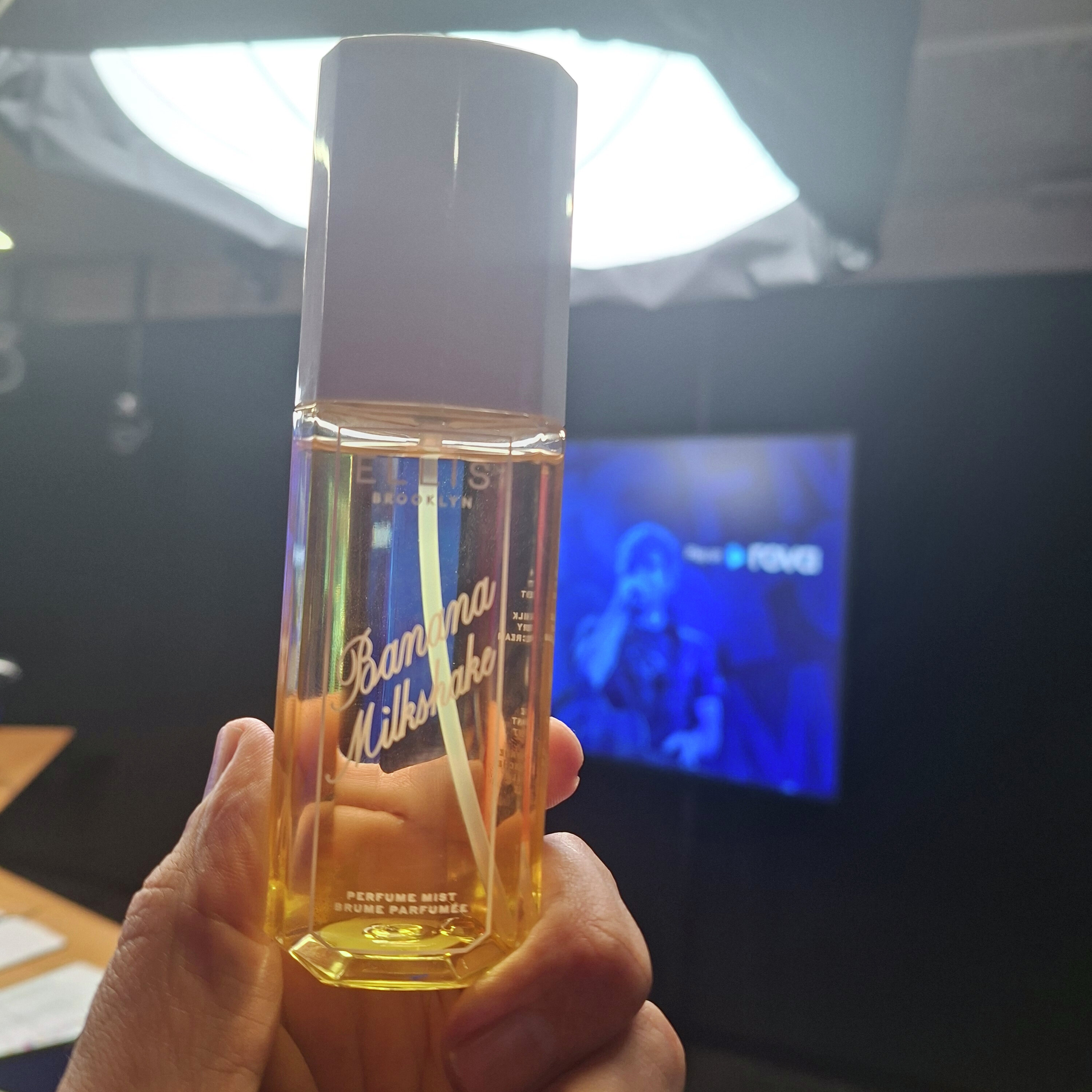 👃 Lana’s Perfume Disaster: From Luxury to... Illegal? episode artwork